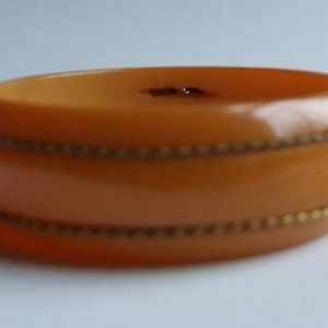 Vintage BAKELITE Butterscotch BANGLE Bracelet Unique w Twisted Brass Wire INLAY